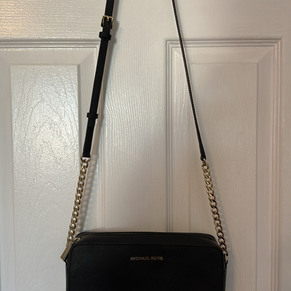 MICHAEL Michael Kors Jet Set Large Saffiano Leather Crossbody Bag - Picture 6 of 11